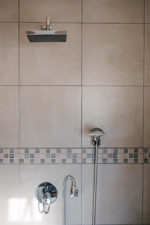 The Guinea Fowl Bed and Breakfast Εντέμπε Εξωτερικό φωτογραφία
